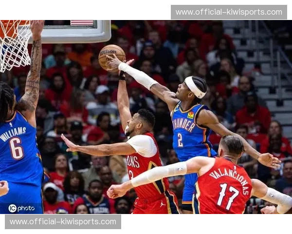 CJ麦科勒姆带伤作战 鹈鹕后卫领袖作用获更衣室认可 CJ麦科勒姆带伤作战 鹈鹕后卫领袖作用获更衣室认可