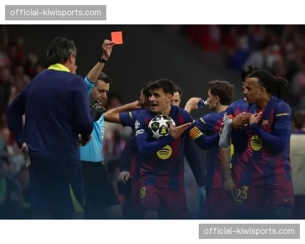 巴萨次回合2-1取胜仍出局 埃里克加西亚红牌成转折